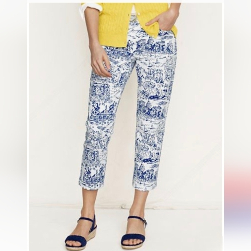 Lands' End Blue White Resort River Beach Print Mid Rise Capri Pants Size 2 - Picture 1 of 14